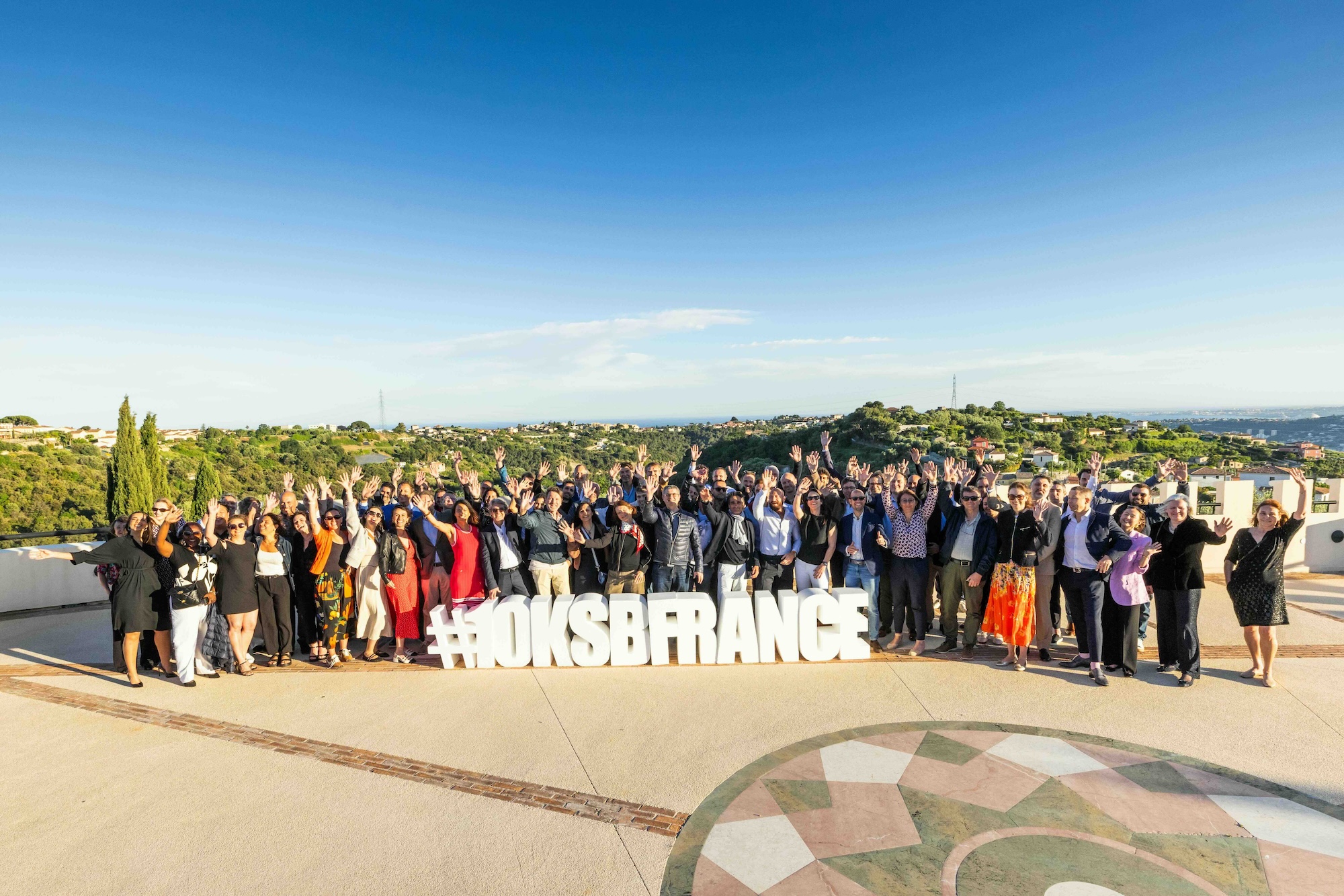 10KSB France ESSEC cohort group photo